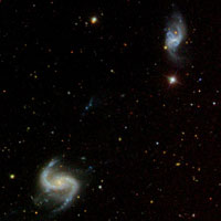 Arp 305 (NGC 4016 + 4017)