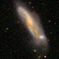Arp 62 (PGC 37282 + PGC 200275)