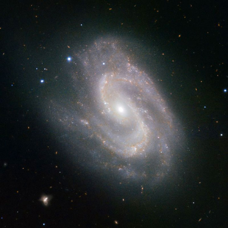 'Natural'-color ESO infrared image of spiral galaxy NGC 157
