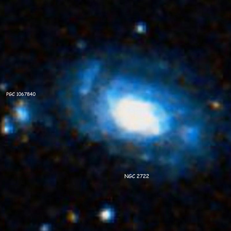 DSS image of spiral galaxy NGC 2722, also showing PGC 1067840