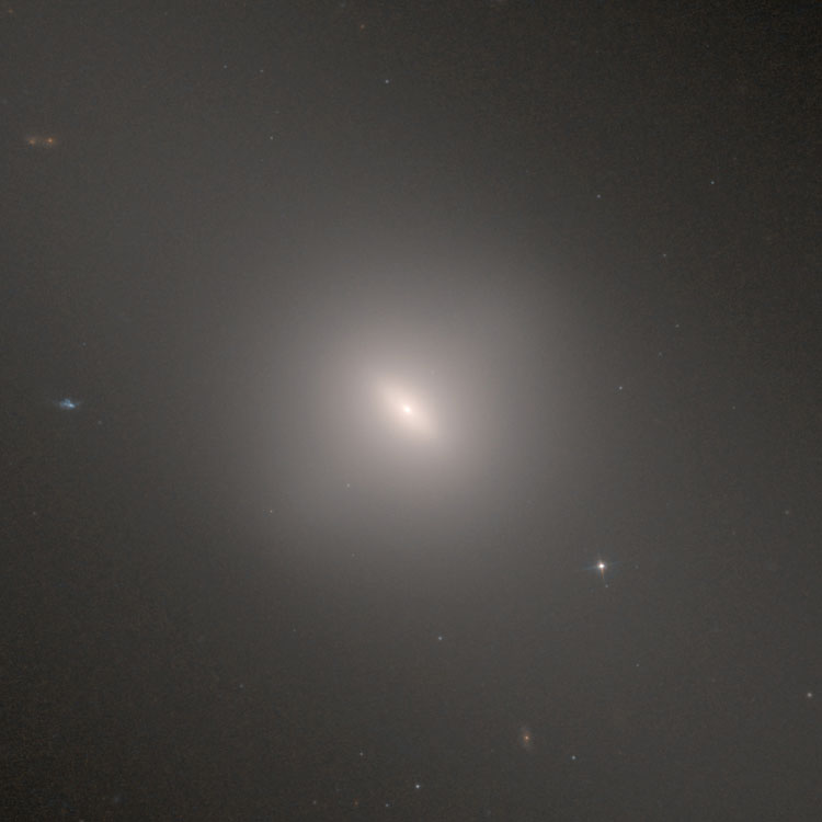 HST image of the core of lenticular galaxy NGC 3384