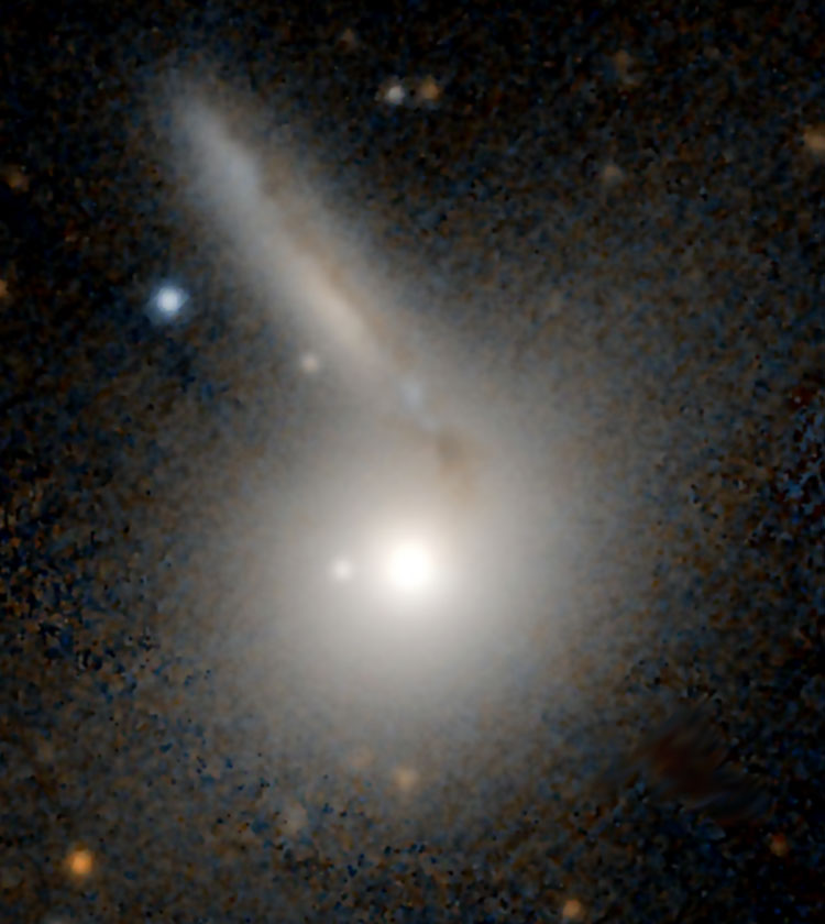 PanSTARRS image of lenticular galaxy NGC 4015 and its apparent companion, PGC 37703, which are collectively known as Arp 138