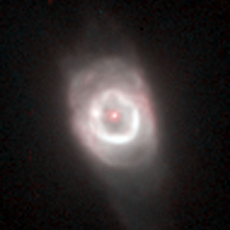 HST image of planetary nebula NGC 6790