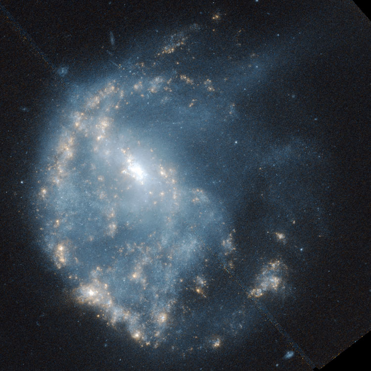 'Raw' HST image of spiral galaxy NGC 922