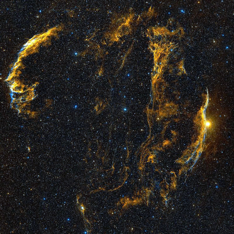 DSS image of Veil Nebula