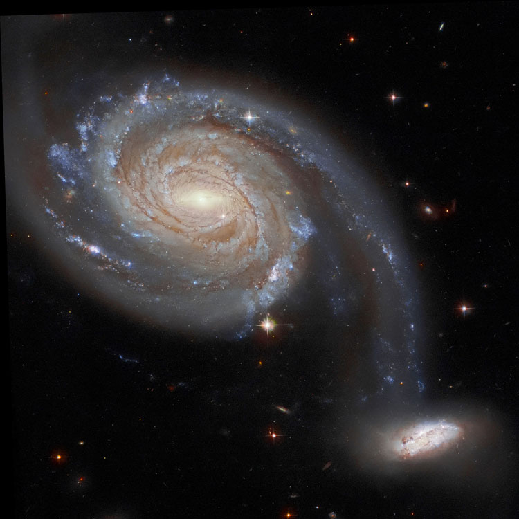 HST image of spiral galaxy NGC 7753 and its companion, NGC 7752, collectively known as Arp 86