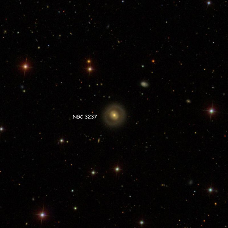SDSS image of region near lenticular galaxy NGC 3237