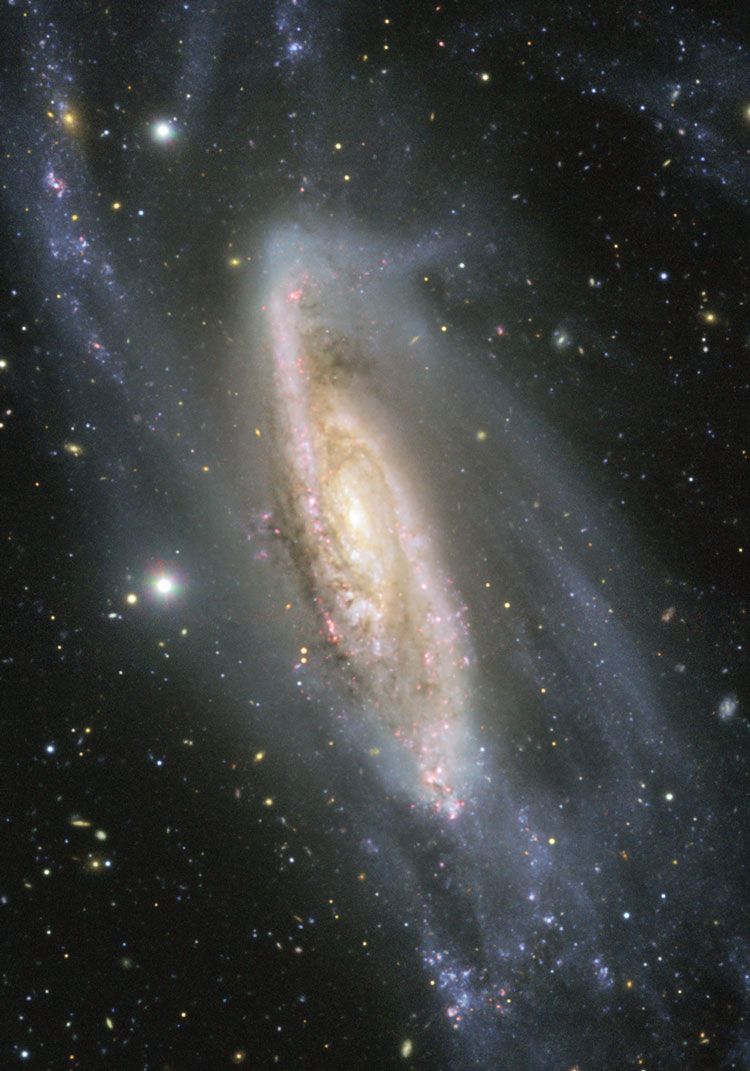 ESO image of central part of spiral galaxy NGC 3981
