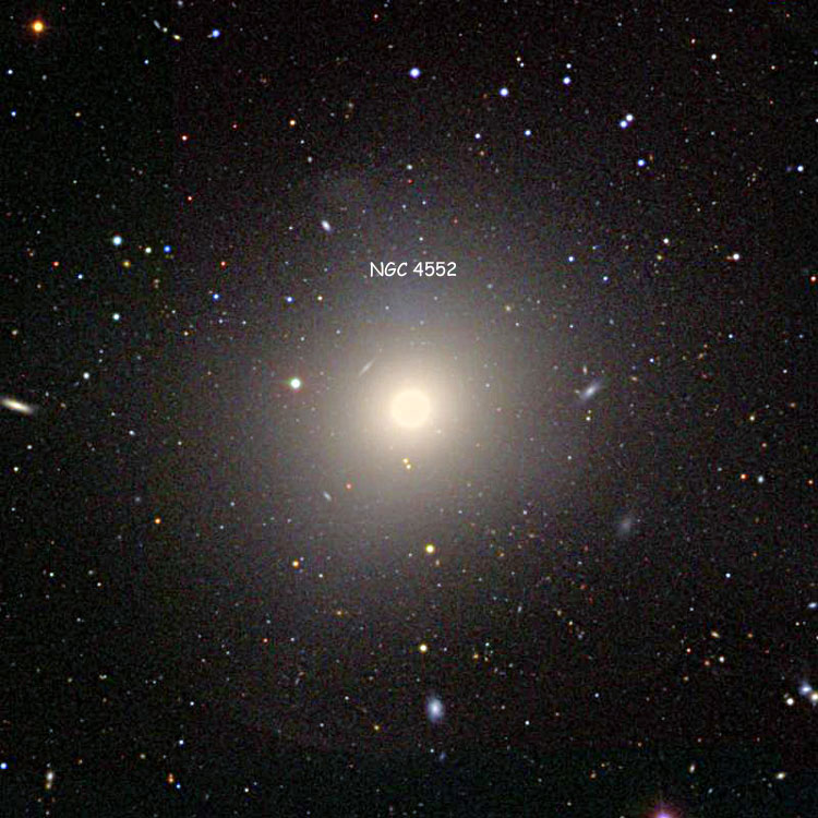 SDSS image of region near elliptical galaxy NGC 4552, also known as M89