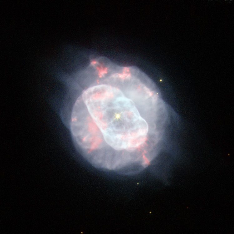 HST image of planetary nebula NGC 5882