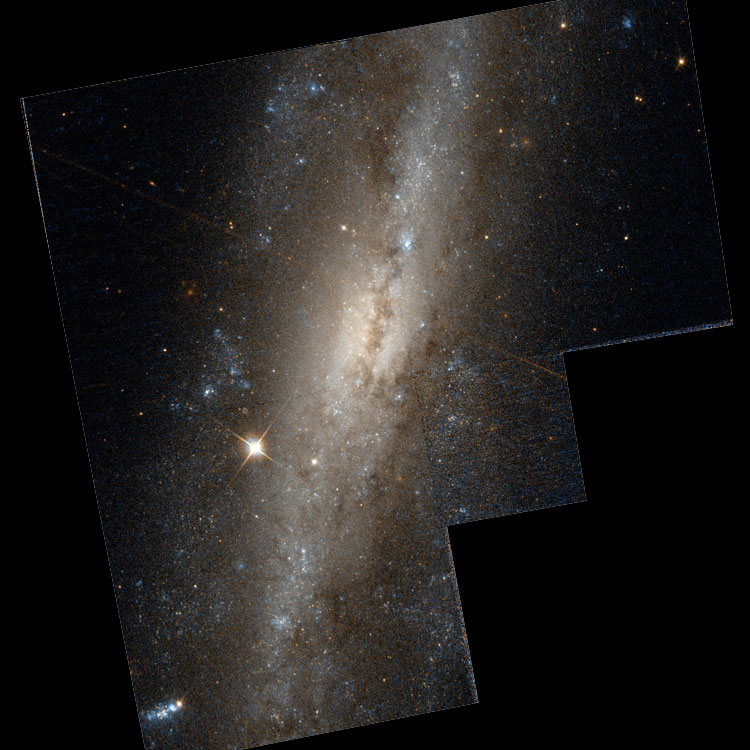 HST image of spiral galaxy NGC 7640