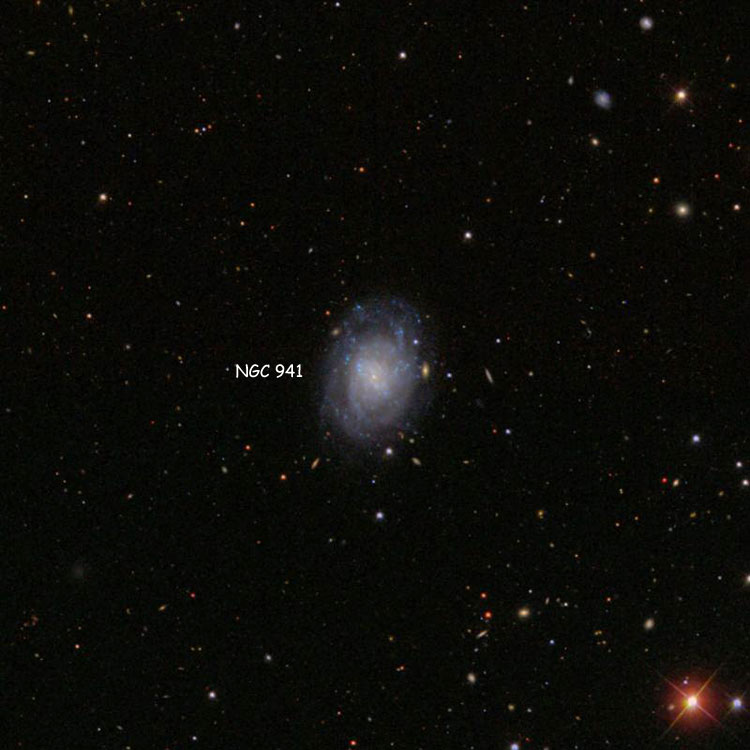 SDSS image of region near spiral galaxy NGC 941
